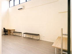Carros Centre (D25), Factory #590273961